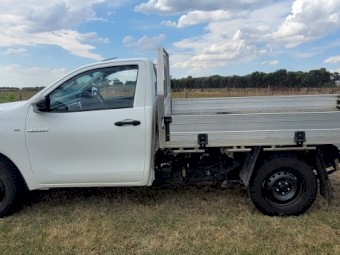 2016 Toyota Hilux 2WD 