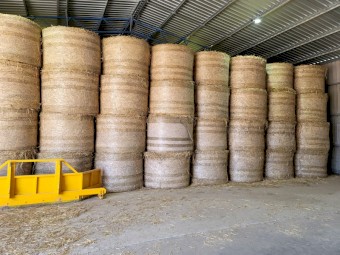 110mt Easygrazer Oaten Hay 430kg 5x4 Round Bales