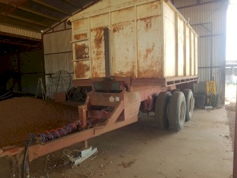 Bogie Grain  trailer 