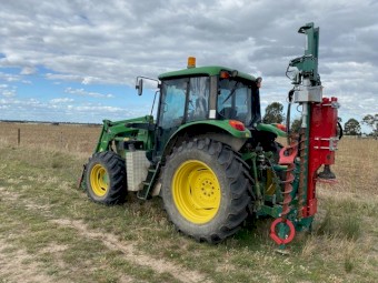 2014 John Deere 6105M Tractor/Loader with Power Quad Transmission