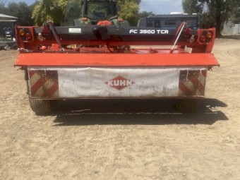 2016 Kuhn FC3560TCR mower conditioner