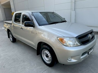 2006 Toyota Hilux SR