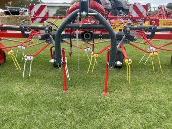 New Rožmitál 3PL Tedder Rake