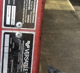 1984 Versatile 975 Tractor