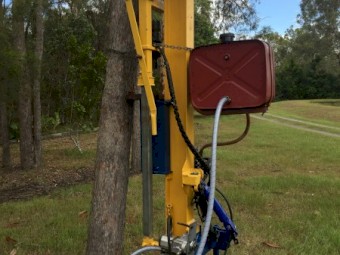 2008 Elgra-Engineering Hydraulic drop hammer post driver and auger drill.
