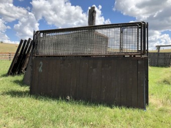 HORSE STABLE PANELS (Nanango Qld)