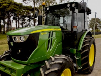 2016 John Deere 6100RC 4WD/FWA 114hp Agricultural Farm Tractor