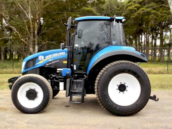 2015 NEW HOLLAND T5.95 Electro Command 4WD/FWA 98hp Tractor