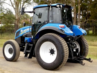 2015 NEW HOLLAND T5.95 Electro Command 4WD/FWA 98hp Tractor