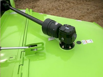 Schulte GX-150 folding trailing slasher