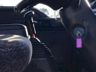 1999 Isuzu 950 Table Top Truck