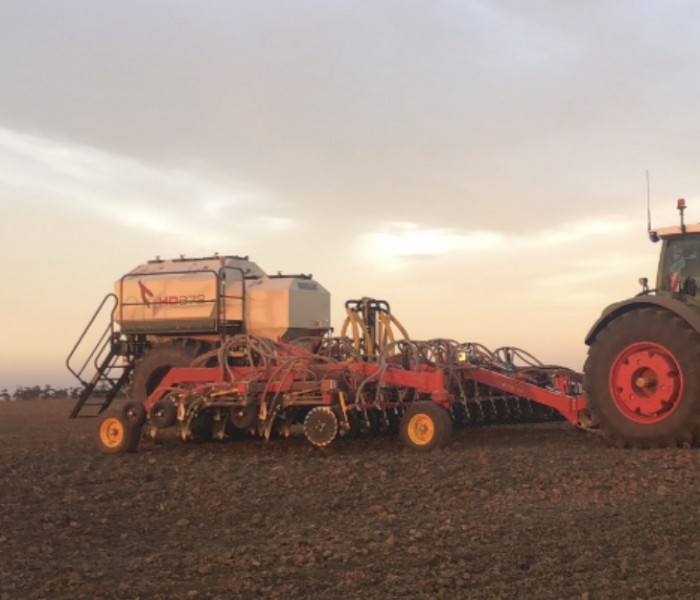 Bourgault HD8728 Air Seeder Farm Tender