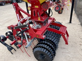 APV Vineyard Seeder