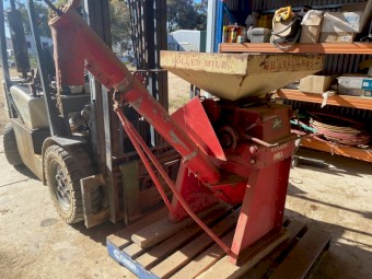 Grasslands Roller Feed Mill