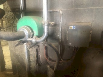 Centrifugal milk pump and controls