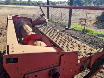 Case IH 1015 Canola Front with Trailer