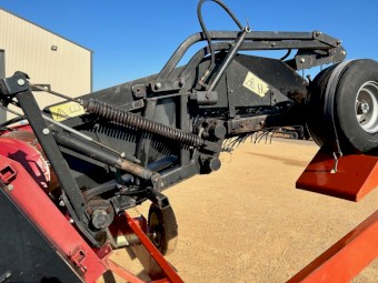 Case IH 2015 Canola Pickup Front