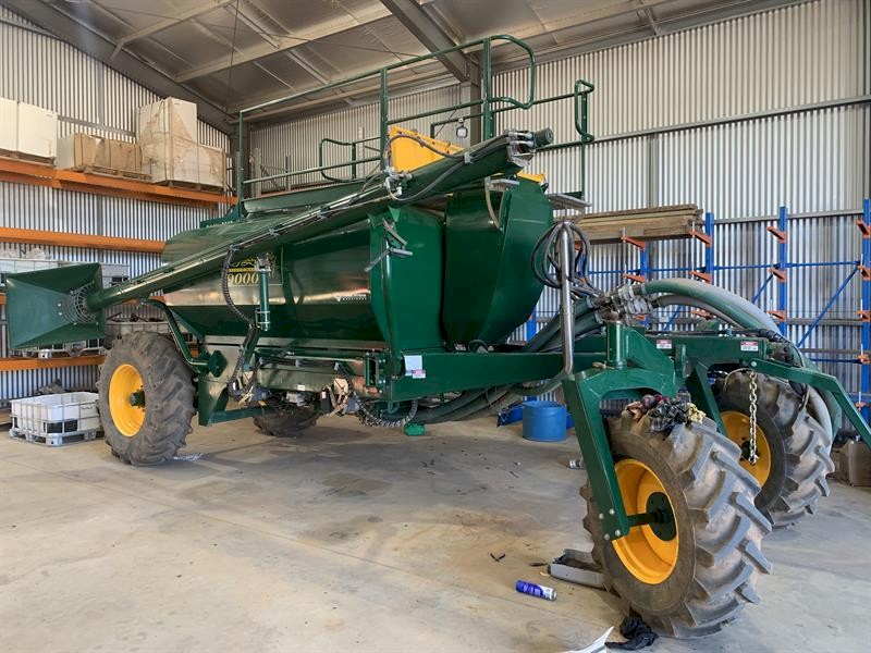 WANTED 6000L plus Air Cart