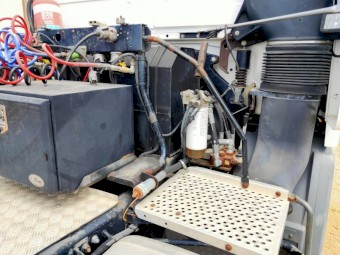 2003 Mercedes Benz  2643 LS Actros Prime Mover