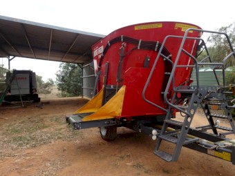 Feed Mixer. Metal-Fach BelMix 2017. GC.