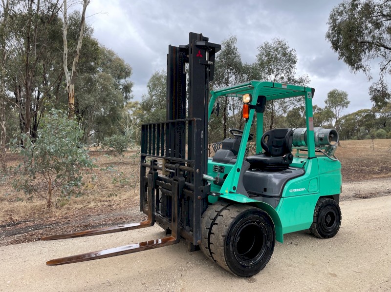 Mitsubishi Forklift Truck 3.5 Ton - Wide wheel