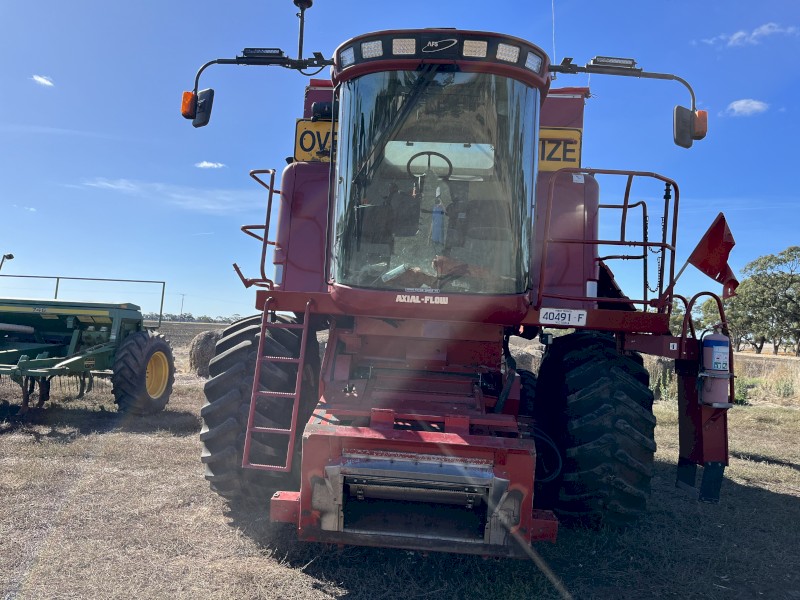 2000 Case IH 2366 Header and 1020 Flex Front ##PRICED REDUCED##