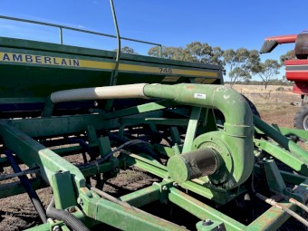 Chamberlain 746 24 row Combine **Price Reduced**