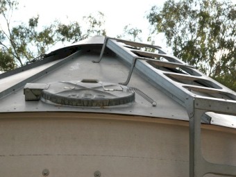 Kotzer 28 Cubic Metres Field Bin hardly used