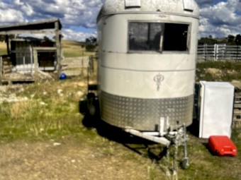 Horse Float make unknown