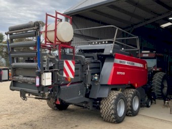 2014 Massey Ferguson 2270 XD Baler