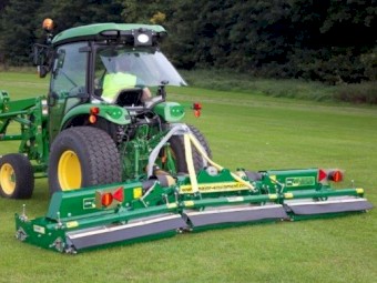 Late model 2018 Major Swift MJ70-410 PTO Winged Tow Behind Slasher/Mower