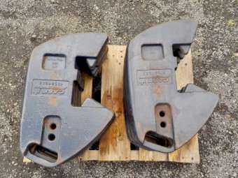  Case IH 8 x 45kg (Total 360kg) Suit Case Counter Weights