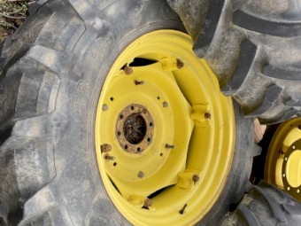 John Deere rims and tyres