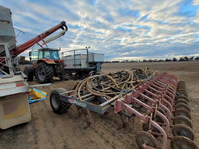 RFM 24ft  AIRDRILL XT3000