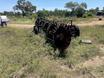 Horwood Bagshaw 7 Wheel finishing Stick Rake