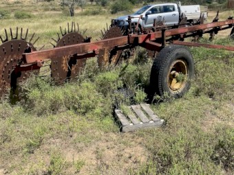 Horwood Bagshaw 7 Wheel finishing Stick Rake