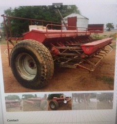1980 MF 80 combine