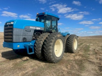 New Holland 9682 Tractor