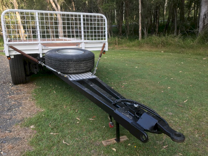 Flat deck tri axle plant  trailer Retirement Sale