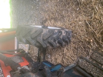 Zetor 7245 FWA with Loader