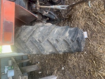 Zetor 7245 FWA with Loader