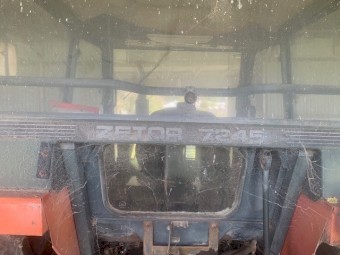 Zetor 7245 FWA with Loader