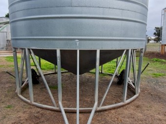 28 ton Campbell Field Bin