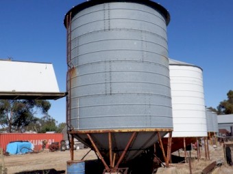 Delarue  50 tonne silo