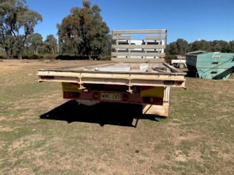 Acco c1800 farm truck 