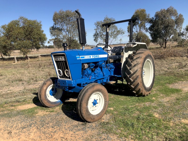 Ford 4600 Tractor
