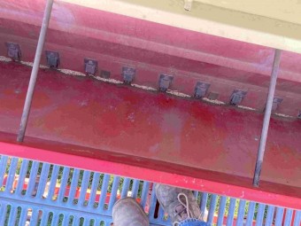 Napier Grasslands Series 420 Trash Seeder