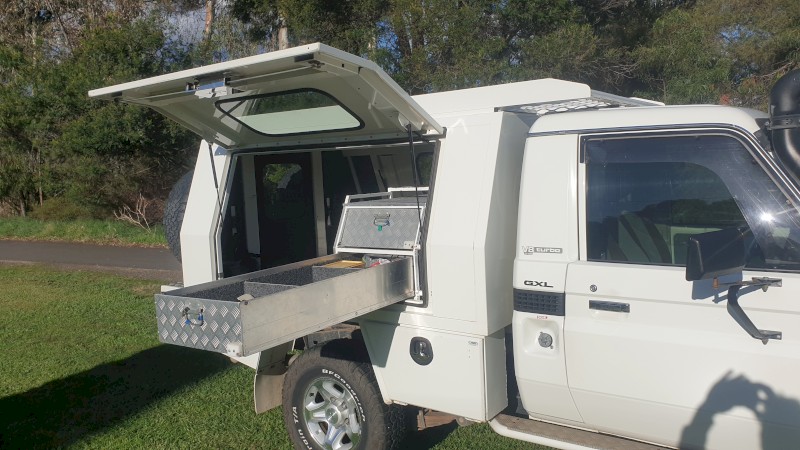 Toyota Landcruiser GXL 2011