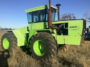Steiger Bearcat ST 220 Tractor