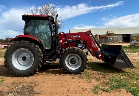 WANTED Case IH, New Holland Tractor